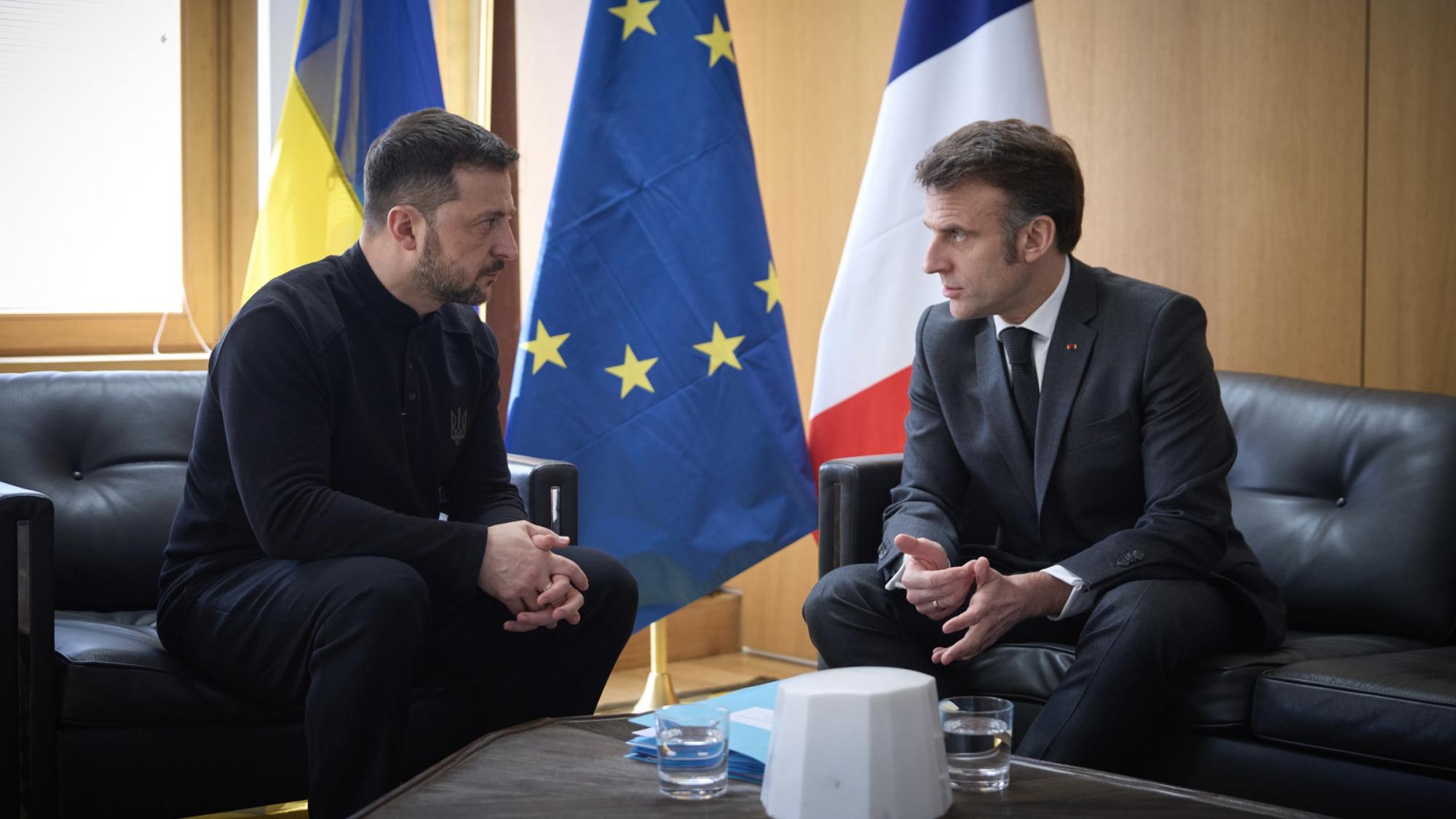 Макрон прийме Зеленського в Парижі 13 березня, – ЗМІ